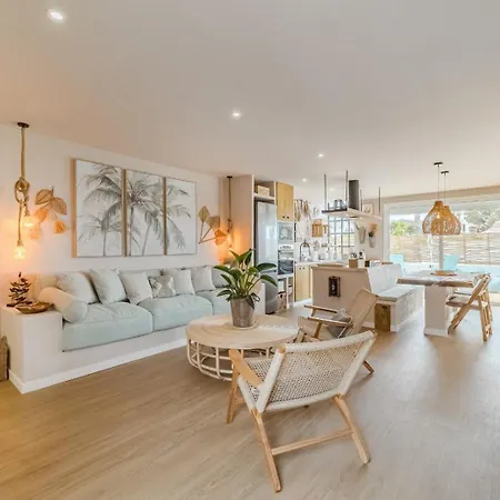 Ferienhaus Oceania Private Pool Garden