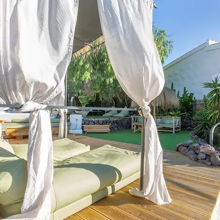 Oceania Private Pool Garden *